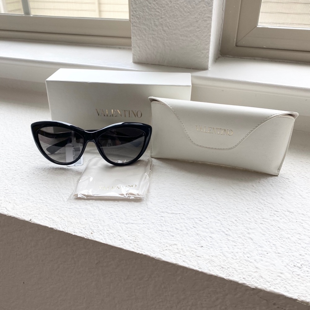 Valentino black crystal sunglasses V632SR